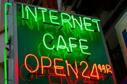 Internetcafe-Internet-Handy-Ausland-200.jpg