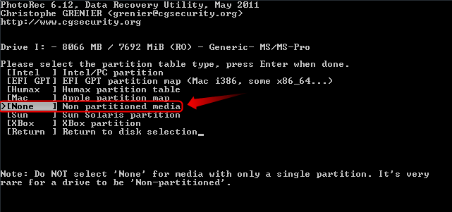 03-Geloeschte-Bilder-wiederherstellen-Photorec-Partitionstabelle-auswaehlen-470.png?nocache=1308568132548