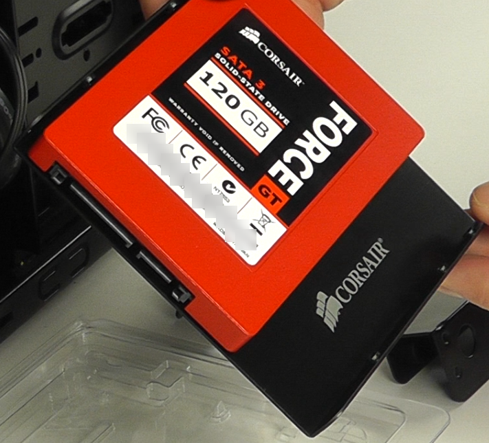 02-einbau-einer-ssd-in-ein-tower-gehaeuse-ssd-montiert-470.png?nocache=1328177506368