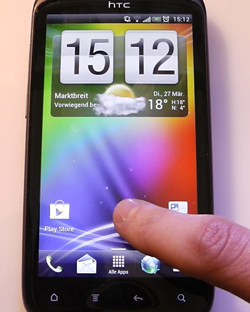 03-android-apps-auf-den-homebildschirm-legen-freie-stelle-antippen-200.png?nocache=1332860559016