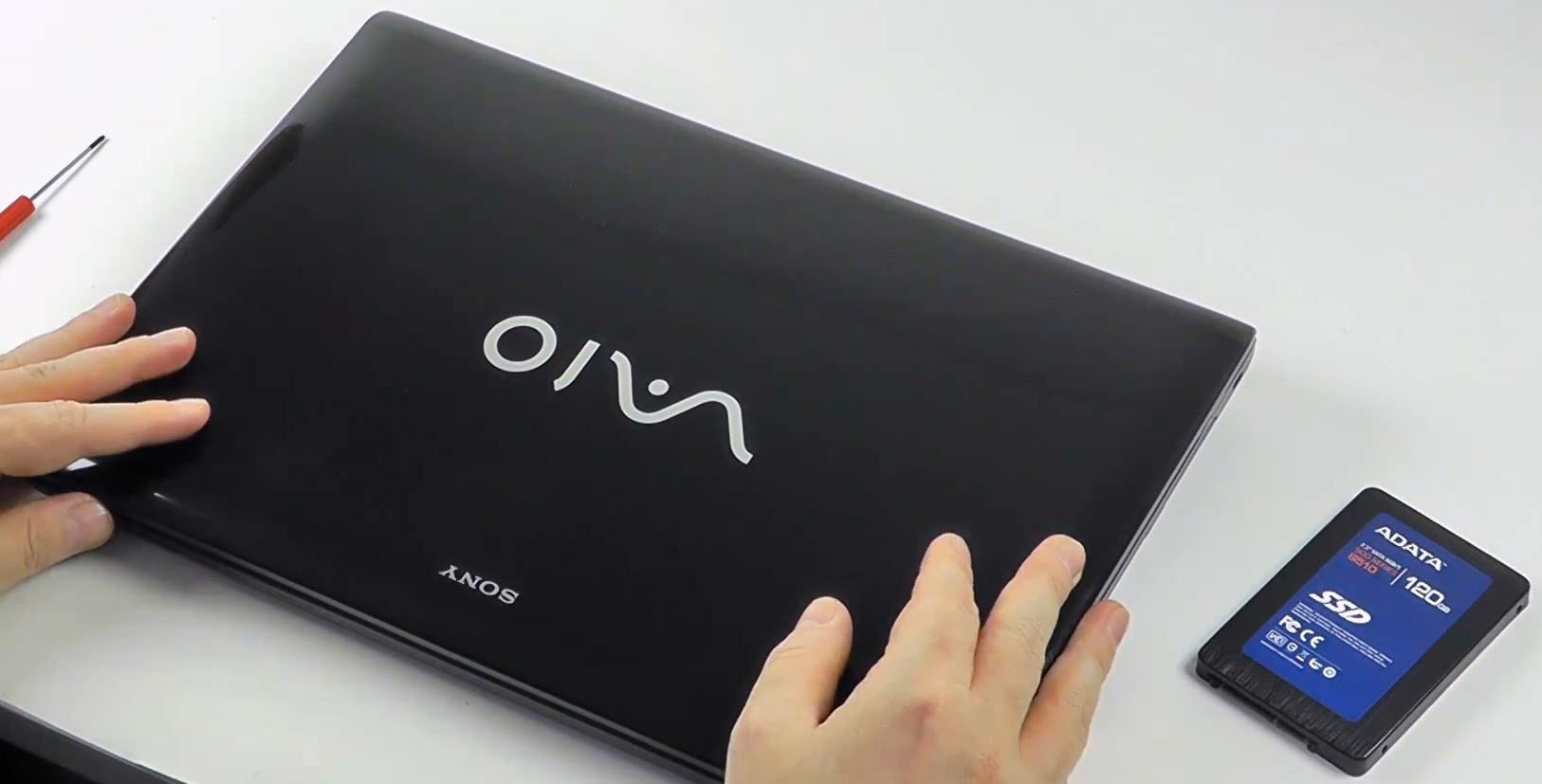 01-SSD-in-ein-Notebook-einbauen-80.png?nocache=1336043132278